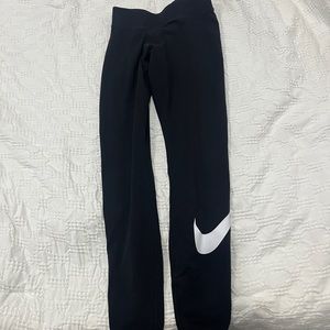 black nike leggings